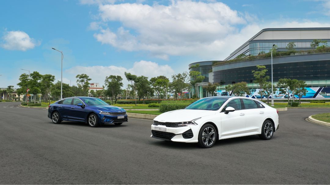 Các phiên bản Kia K5 2022 tại Việt Nam có gì khác nhau?