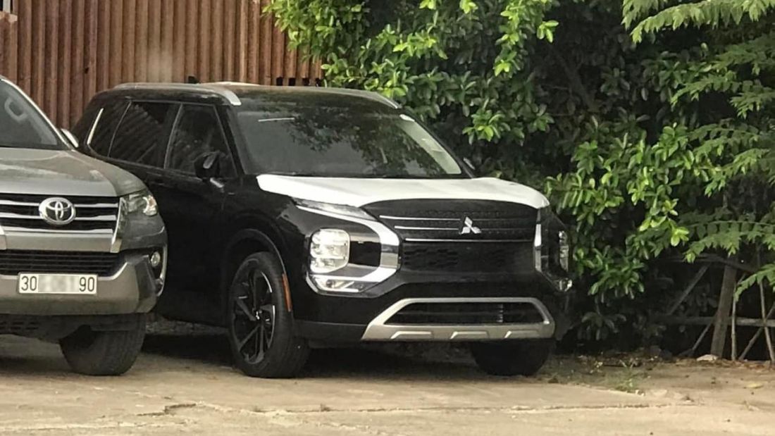 Lộ hình ảnh Mitsubishi Outlander thế hệ mới tại Việt Nam