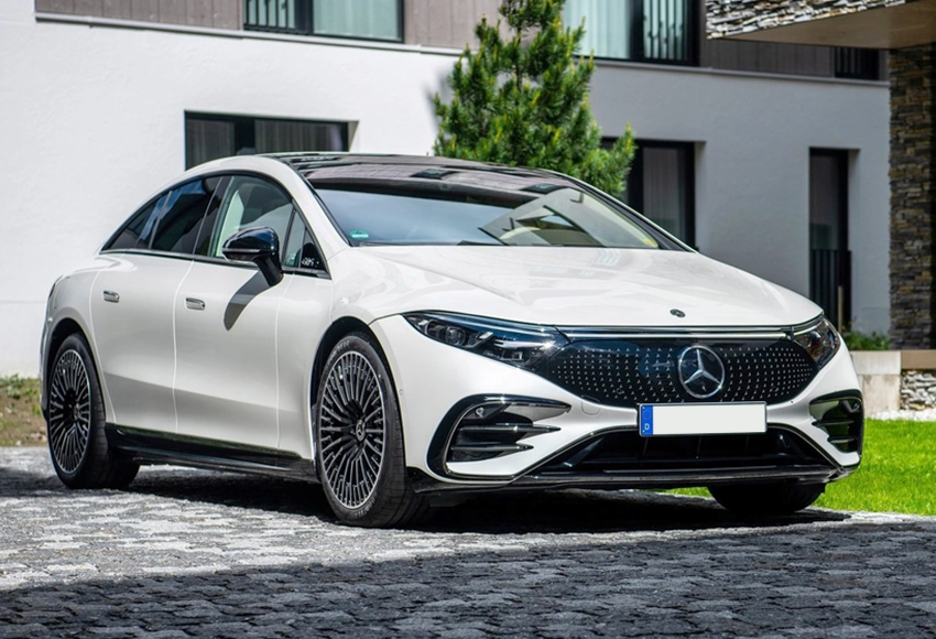 Mercedes-Benz triệu hồi hai dòng xe đầu bảng