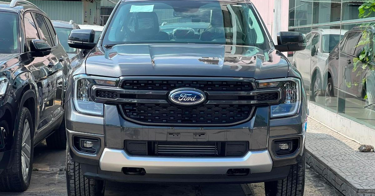 Review chi tiết thông số Ford Ranger Sport 2023: Có gì đặc biệt trong mức giá 864 triệu đồng?