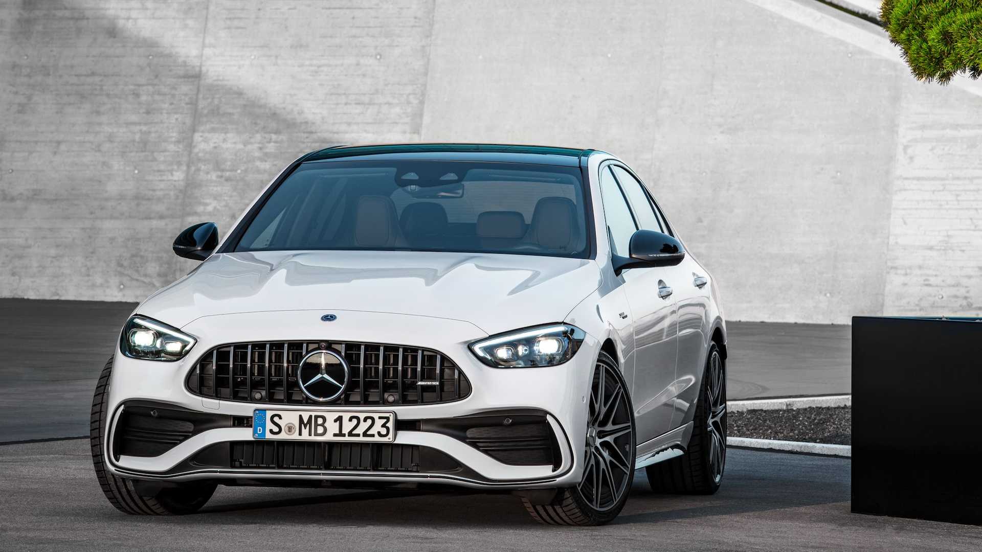 Mercedes-Benz bắt đầu lắp ráp xe thể thao AMG từ năm 2023