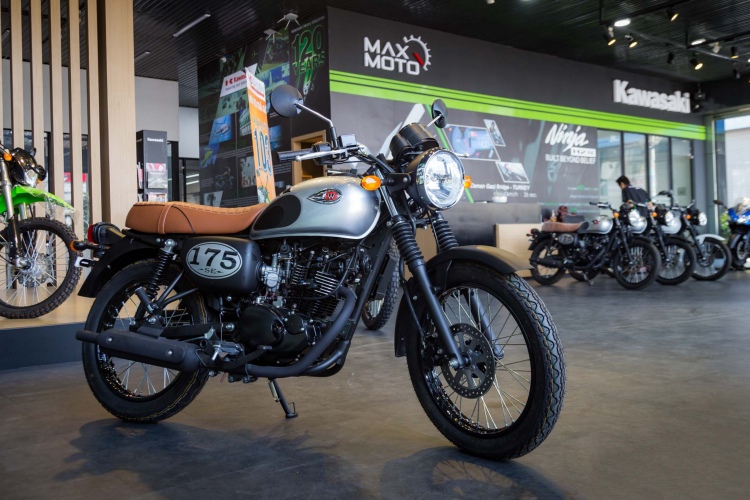 Đánh giá công nghệ trên Kawasaki W175: Đầy đủ và hiện đại