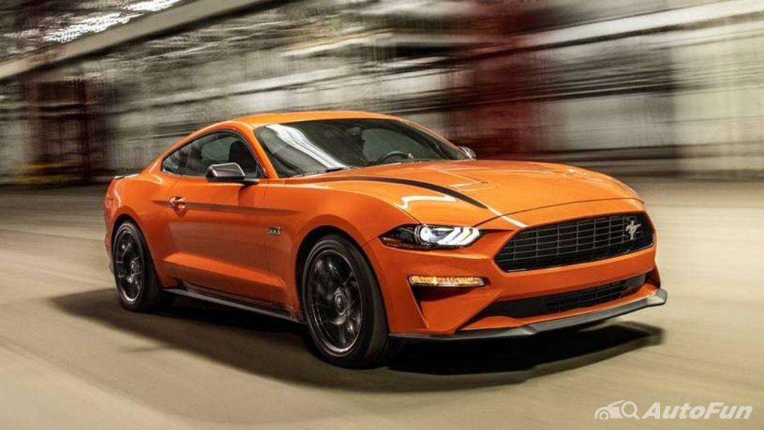 Ford Mustang 2021 được trang bị hộp số 10 cấp hoàn toàn mới nên xe chỉ cần 5 giây để có thể tăng tốc từ 0 km/h đến 100km/h