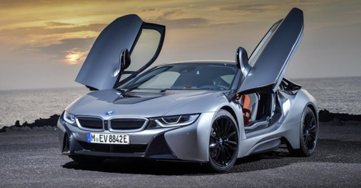 So sánh mức tiêu hao nhiên liệu siêu xe BMW I8: Tiết kiệm vượt trội so với đối thủ?