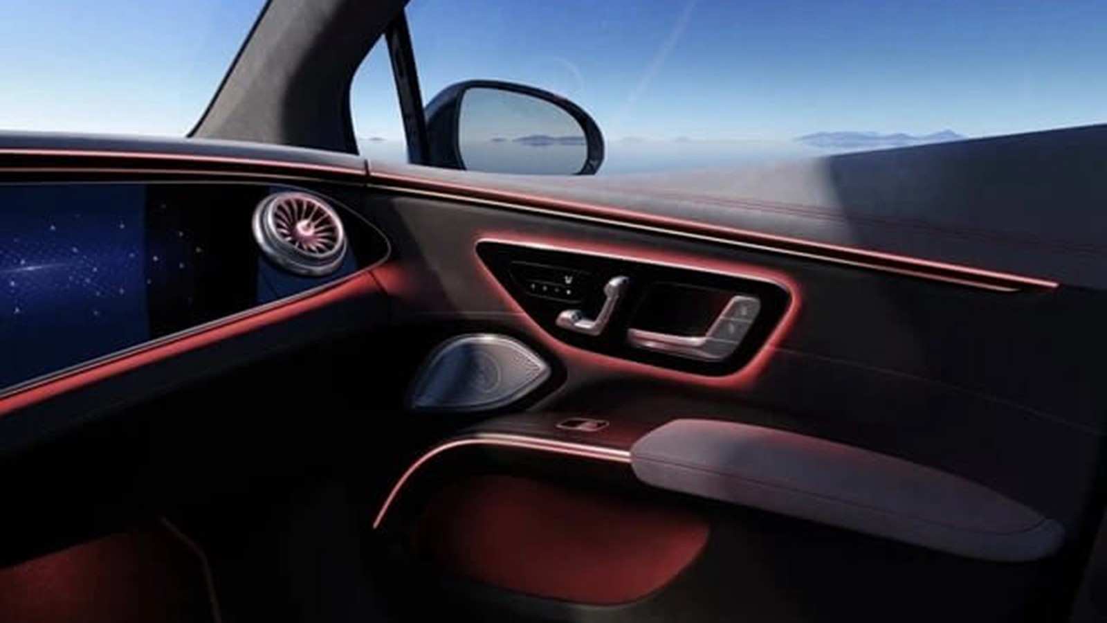 Interior Image 8