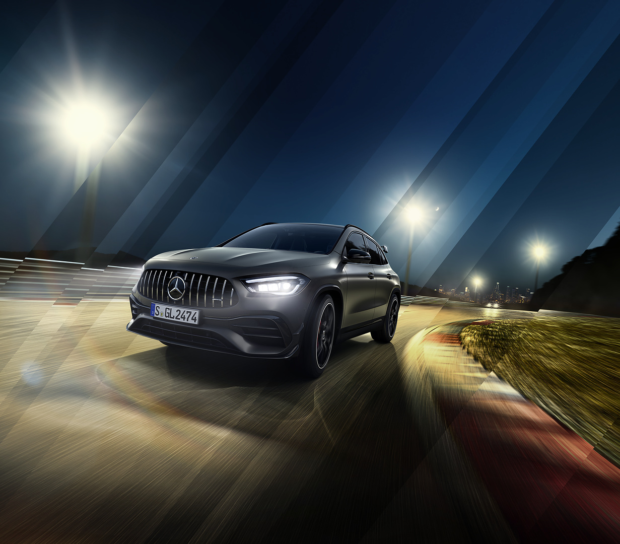 Mercedes-AMG GLA 45 S 4MATIC+ ra mắt khách hàng Việt với giá từ 3,43 tỷ đồng