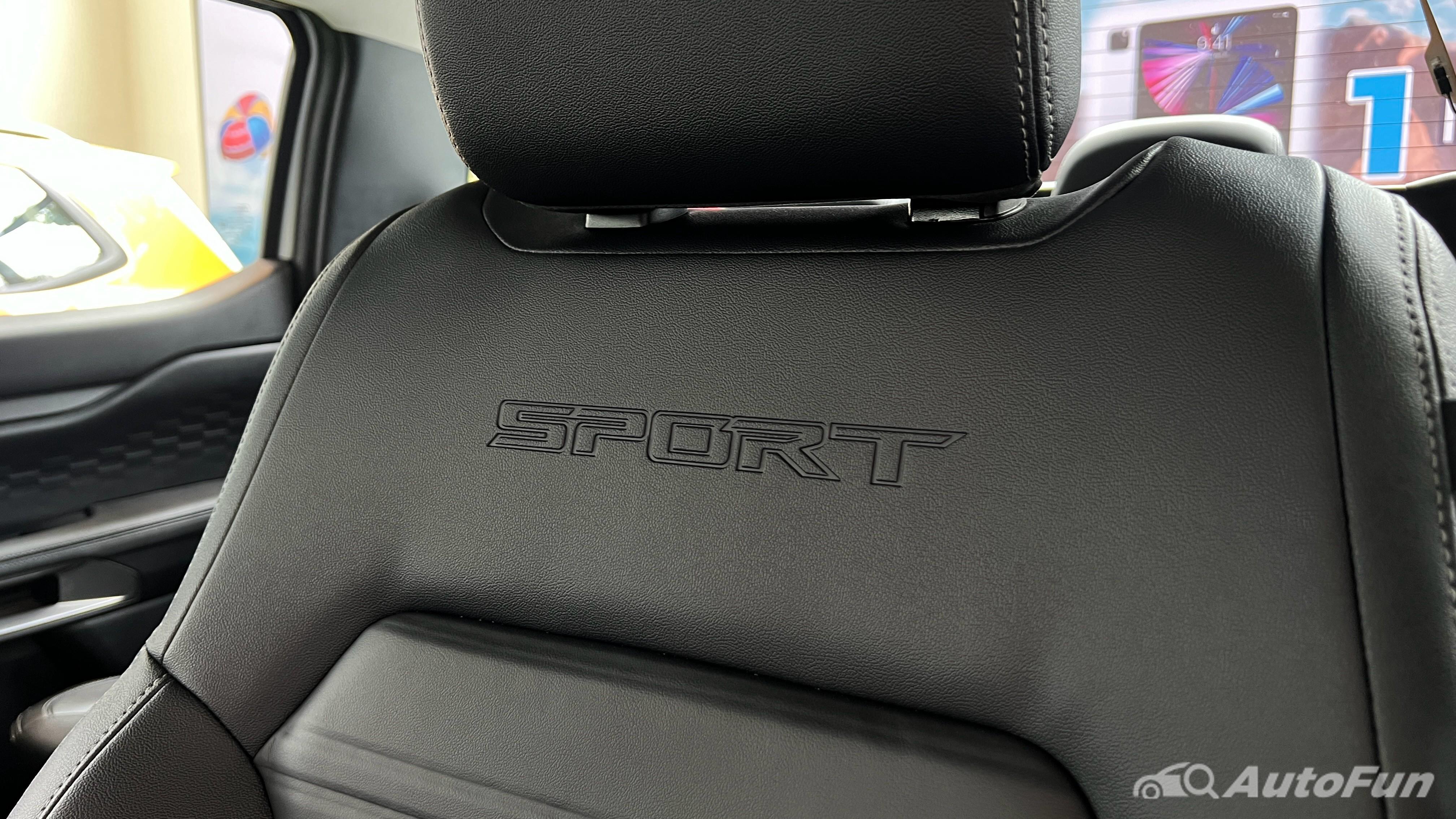 Interior Image 10