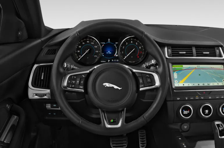 Interior Image 8