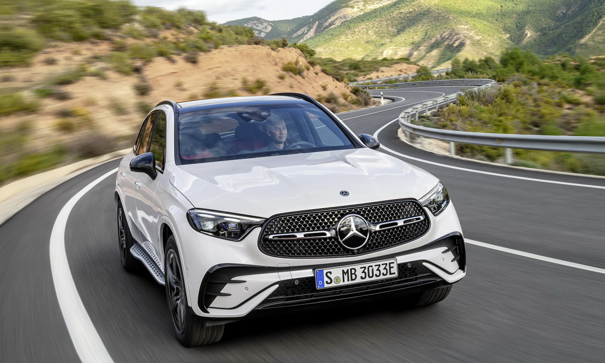 Mercedes-Benz GLC 2023 sẽ nhập khẩu nguyên chiếc, giá cao nhất 2,9 tỷ đồng