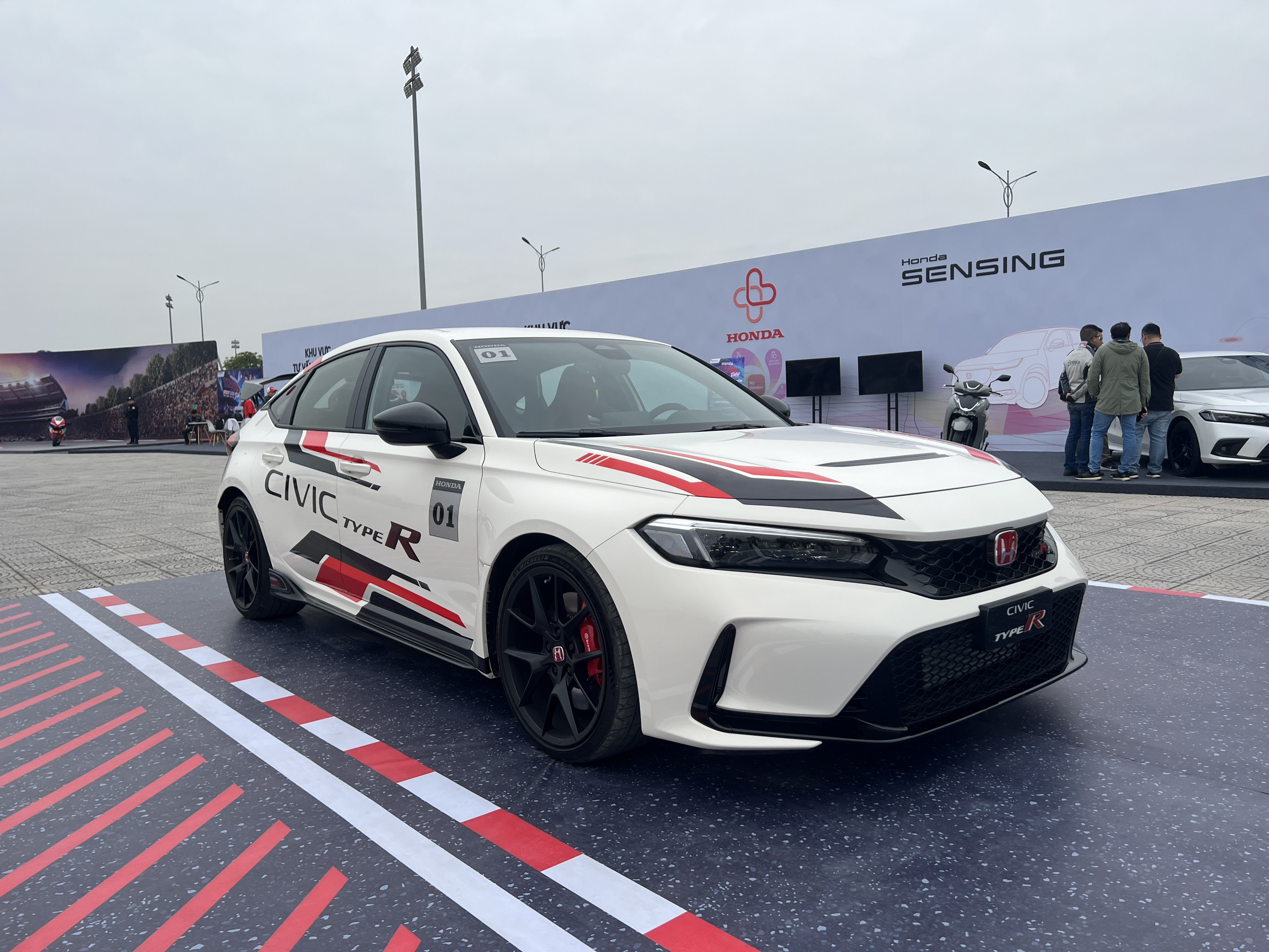 Honda Civic Type R chốt giá tại Việt Nam, đắt hơn BMW 3 Series lắp ráp