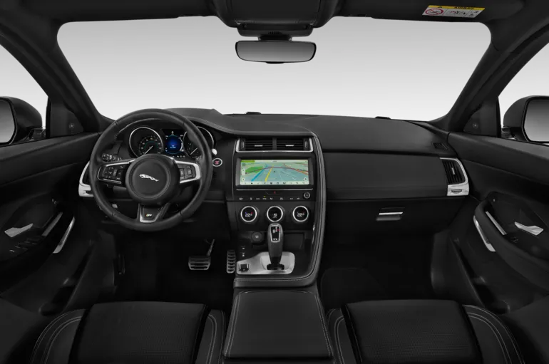 Interior Image 12