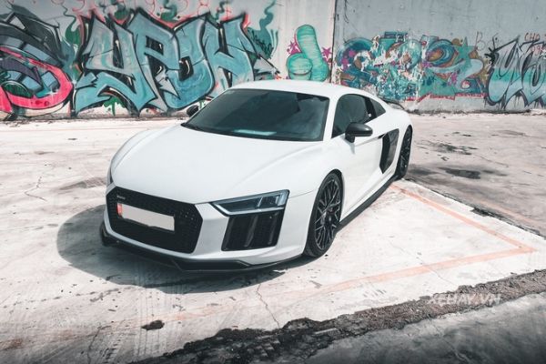 Đánh giá hệ truyền động Audi R8: Dẫn động cầu sau có gì nổi bật so với dẫn động 4 bánh?
