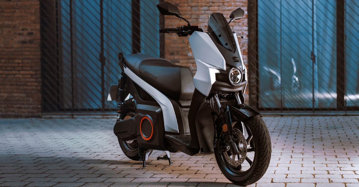Honda PCX 160 2023 Midnight Race Edition trình làng, đấu với Honda SH